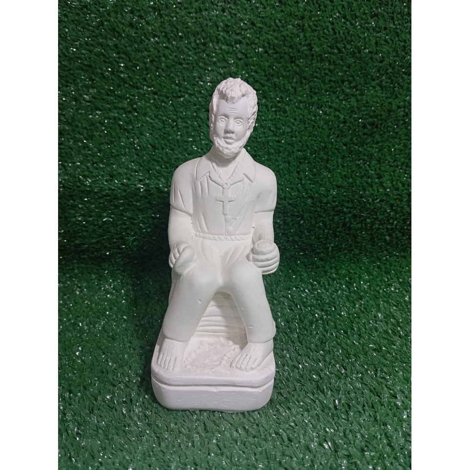 estatueta Imagem Preto Velho Pai Benedito em Gesso Cru 18CM