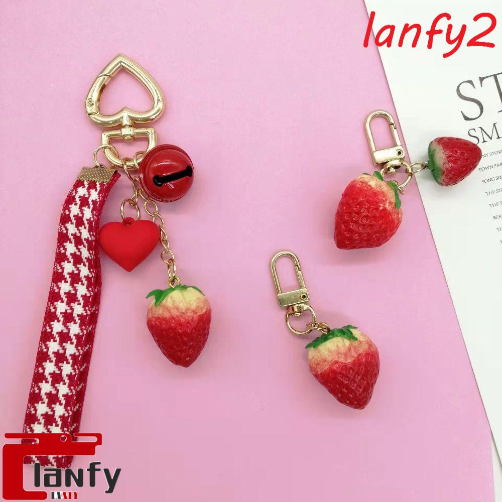 LANFY Chaveiro De Coração De Morango Carro Vermelho Criativo Encantos Para Mulheres Amigas Pingente De Mochila De Jóias