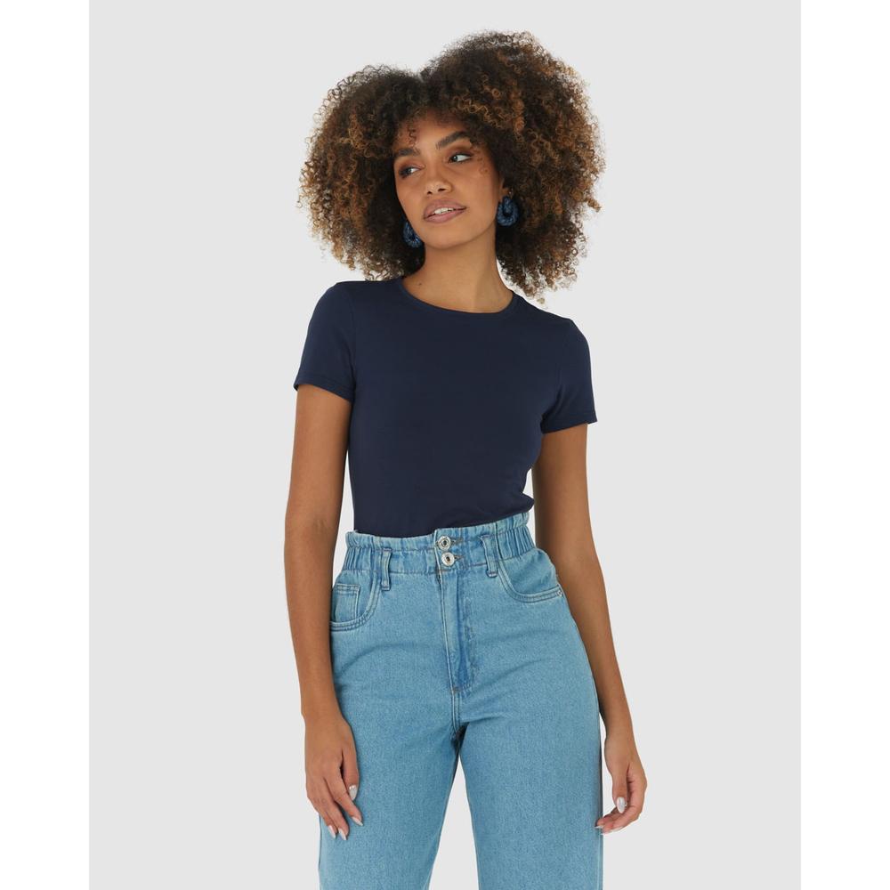 Blusa Básica Feminina Decote Redondo Em Algodão em Oferta na Shopee