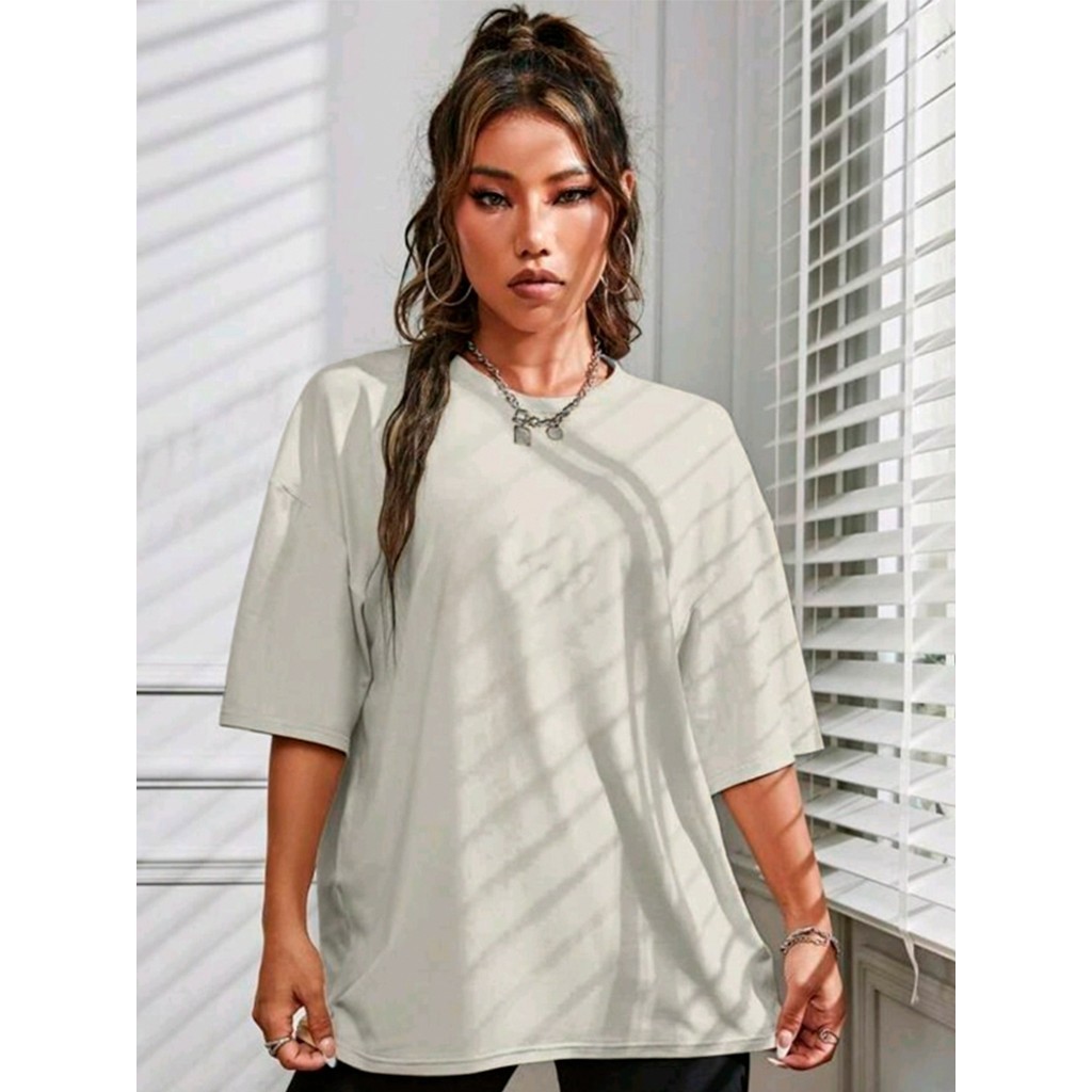 Camiseta Feminina Oversized Larga Moderna Academia Blusa Unissex Básica Lisa Sem Estampa
