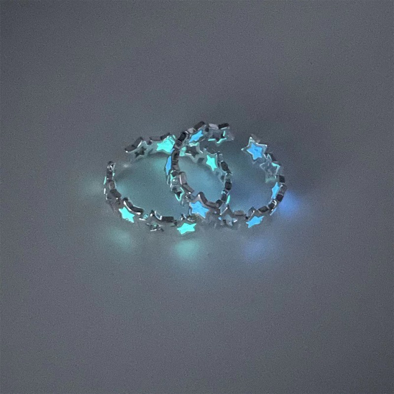 Novo Anel Estrela Brilhante ! Celebridade Da Internet INS Pentagrama Luminoso Criativo Masculino E Feminino Anéis