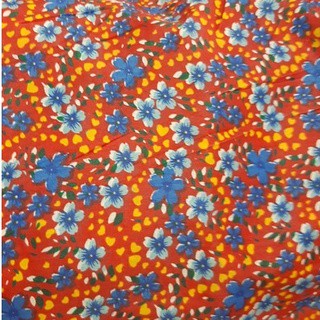 TECIDO CHITAO FLEX MINI FLOR COM CORACAO FUNDO VERMELHO (1,00X1,40M) COR:460 DES:11