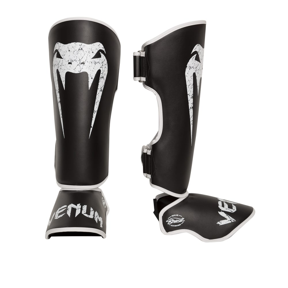 Caneleira Muay Thai Venum Giant Brasil Preto - Sports & Outdoors