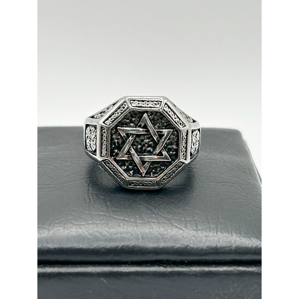 Anel poligonal de aço inoxidável masculino em Oferta na Shopee