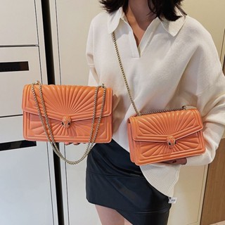 BVLGARI Saco De Cobra Cabeça Estilo Ocidental Feminino De Alta Qualidade 2024 Novo Francês Cadeia Senhora Visual De Ombro Cruzado