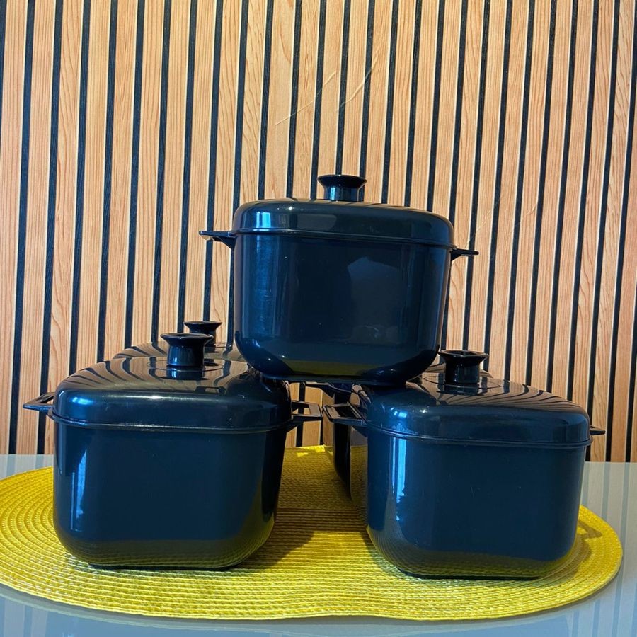 Kit 3 UNIDADES Panelas Caçarola Para Microondas Freezer  1,5 Litros  Com Saída De Vapor  Plástico COR PRETO