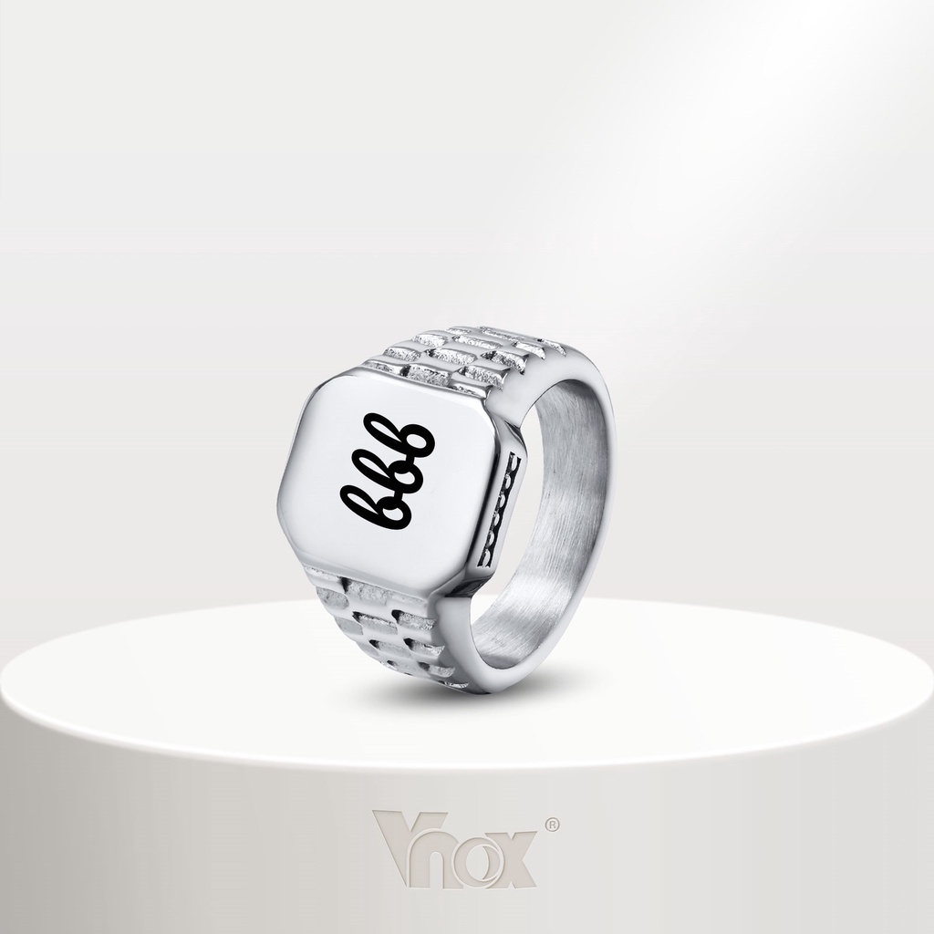 Vnox Fashion Free Texto Personalizado De Moda Masculina Anel Esculpido , Noivado De Casamento Em Aço Inoxidável Jóias De Presente Com Emblema Quadrado Feminino