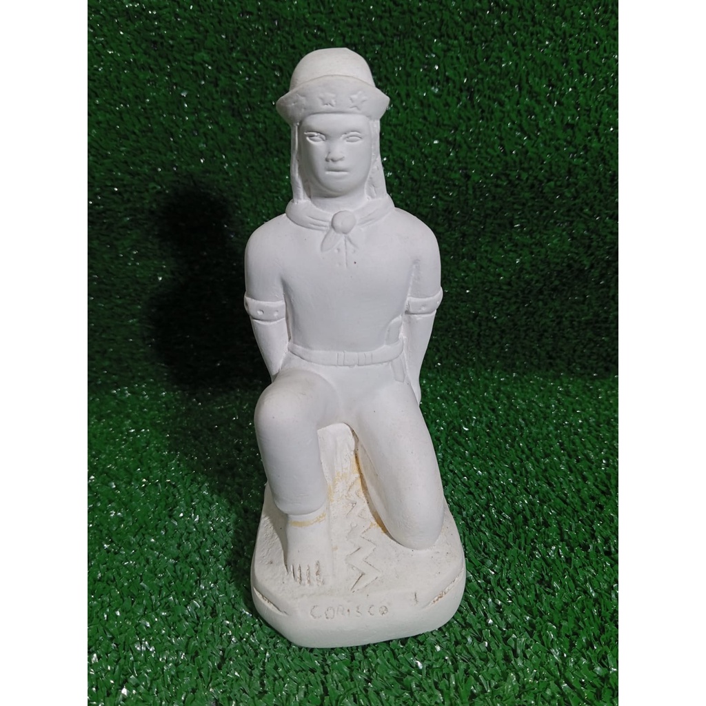 ESTÁTUA CANGACEIRO CORISCO 13 CM EM GESSO CRU