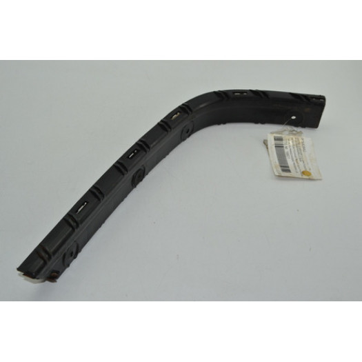 Guia Para-choque Traseiro Direito Chevrolet Zafira 90580842