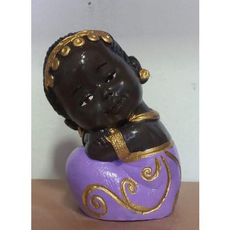estatua ere menina Africana 15cm em gesso(lilas) personalizada