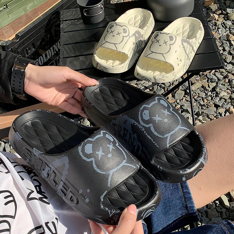 Chinelos Masculinos , Adequados Para Uso Ao Ar Livre No Verão . Modernos Banheiro , Antiderrapantes E Internos Homens em Oferta na Shopee