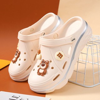 Sandálias das mulheres Sandálias das mulheres Salto/Chinelo Crocs-