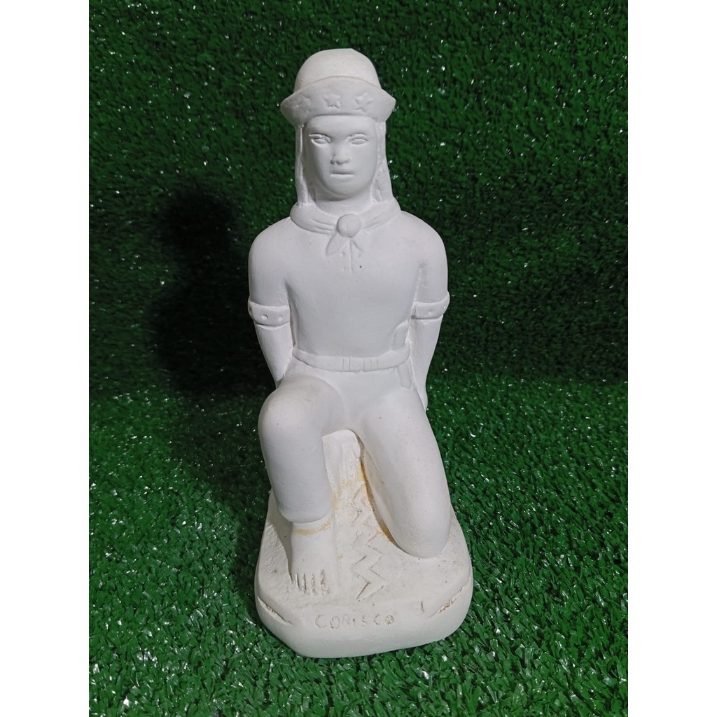 ESCULTURA IMAGEM CANGACEIRO CORISCO 13 CM EM GESSO CRU
