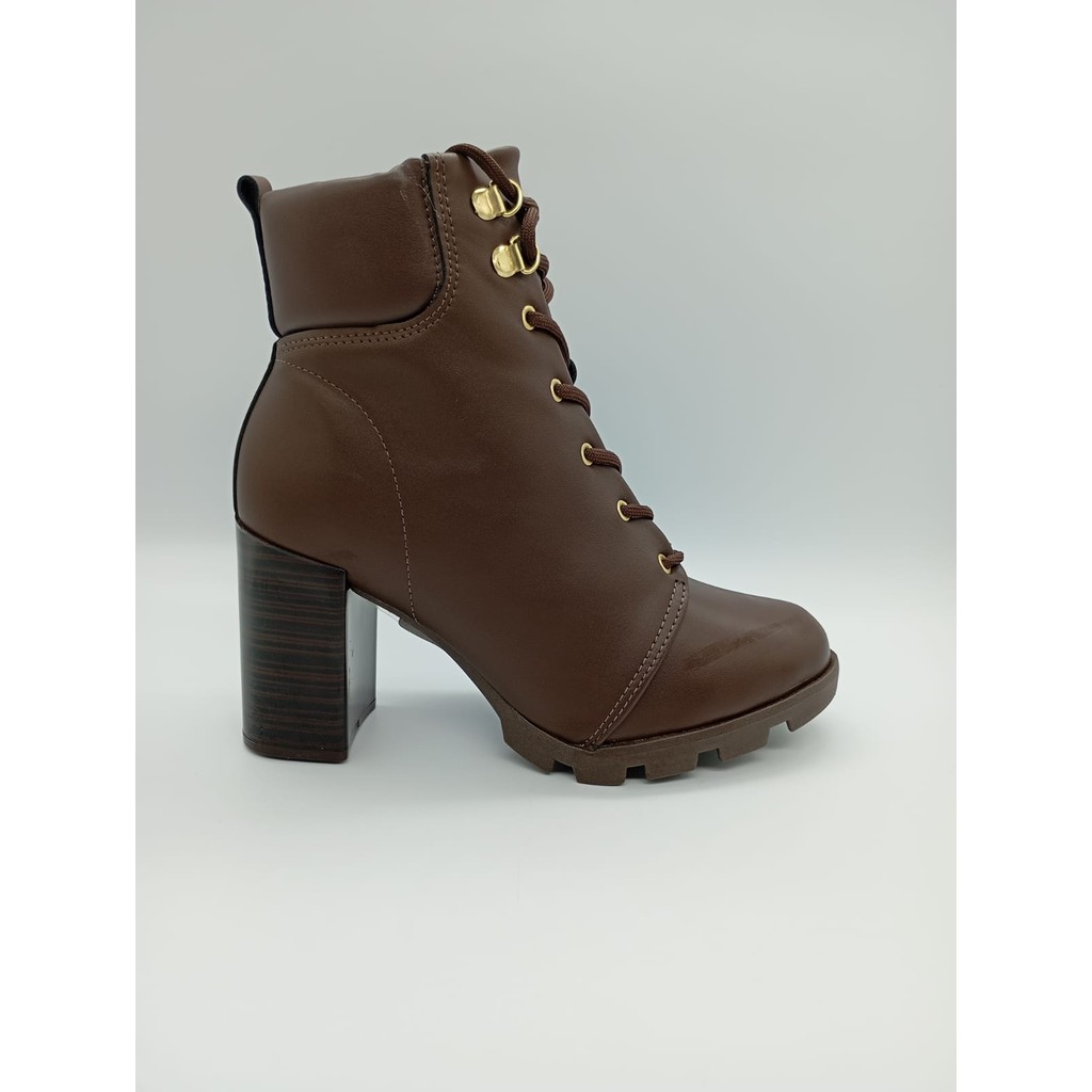 Coturno Beira-Rio Feminino Salto Alto Tratorado Marrom Casual Confortável Estiloso