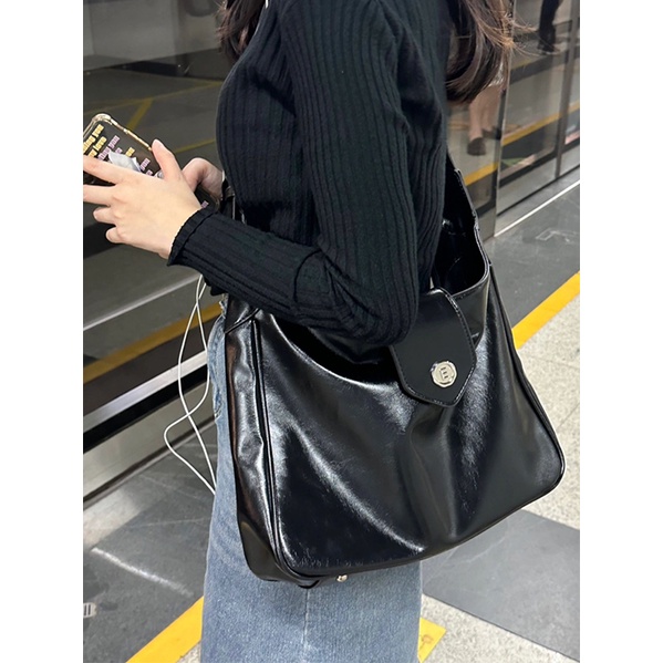 Versão coreana Bolsa de couro retrô de cera de óleo Bolsa de ombro Bolsa crossbody Bolsa feminina Bolsa grande Bolsa tot