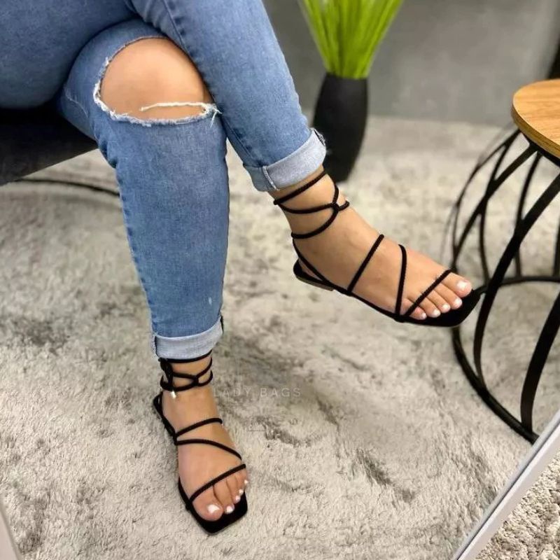 Rasteirinha de amarrar em z cordinha*--* em Oferta na Shopee