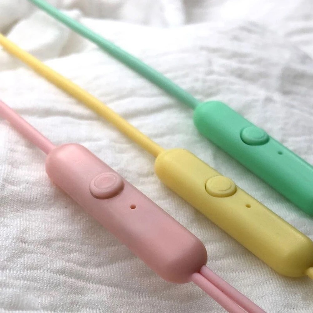 Fone De Ouvido P2 Estéreo Com Microfone Macaron