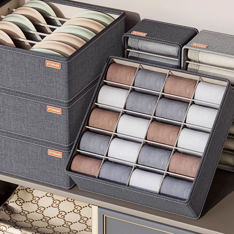 novo：Caixa de armazenamento de roupas/roupas íntimas/meias organizadas em Oferta na Shopee