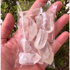 Saquinho com 100g de Pontas de Quartzo Bruto Pedra Natural
