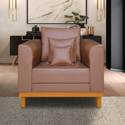 Poltrona Sala de Estar Beny Corino Whisky Com Almofadas Decorativas Madeira Estofados