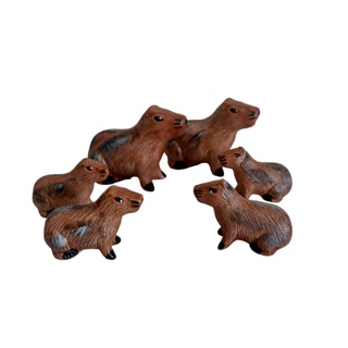 Casal de Capivaras com Filhotes Miniaturas Decoração de Jardim Terrário Porcelana em Oferta na Shopee