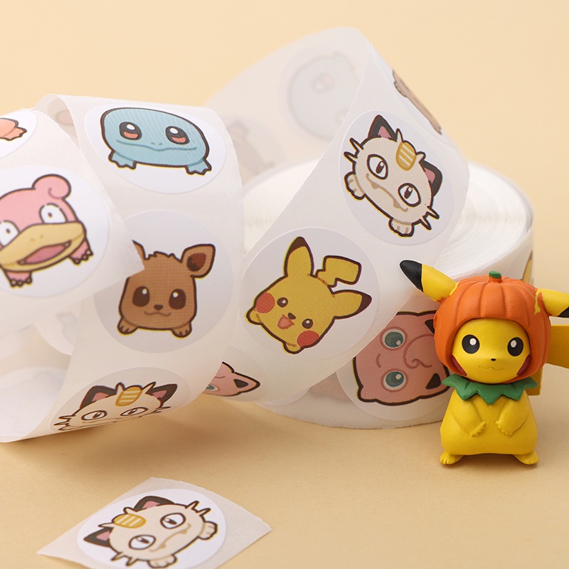 500PCS/Roll Pokémon Adesivos De Vedação Circular Para Capacete De Bicicleta Decalques De Lápis LanLanStickersWorld