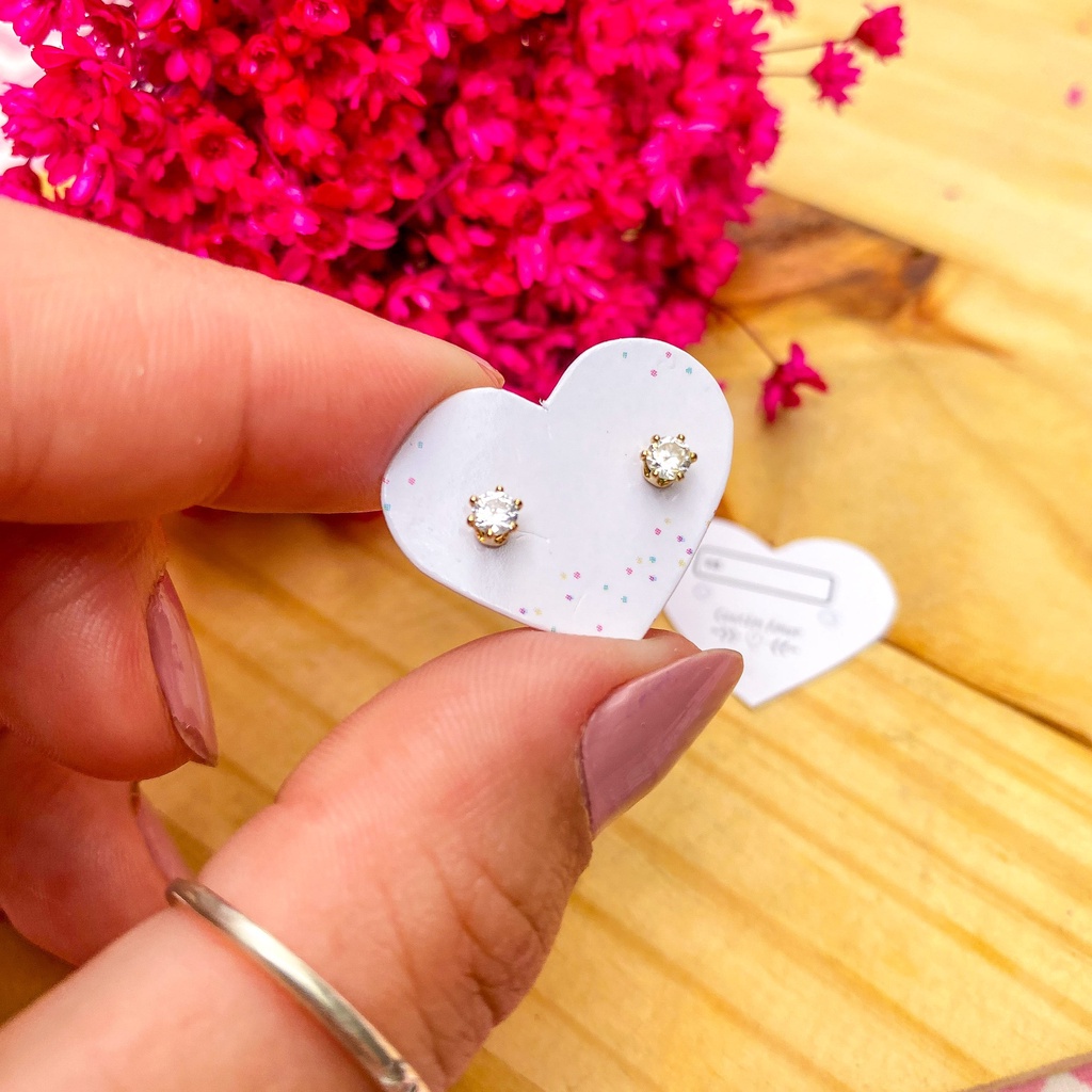 50 Tag/Cartela Micro para Brinco Branca Coração Ponto de Luz em Oferta na Shopee