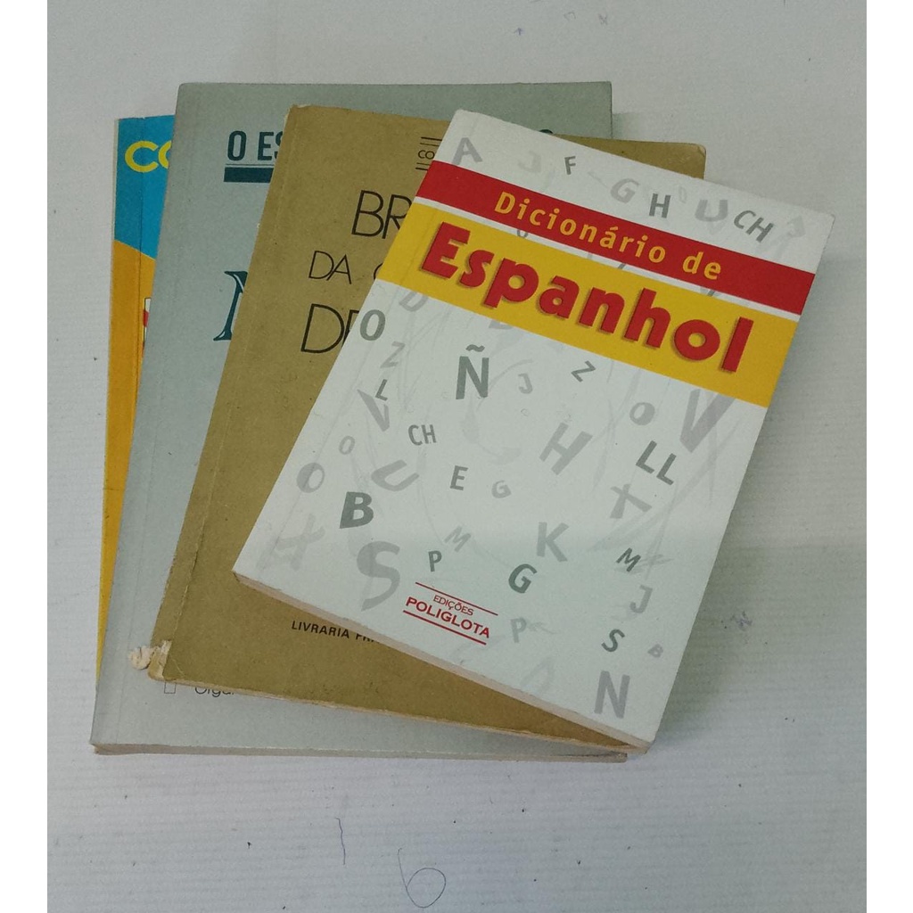 Kit 4 Livros Doicionáro de Espanhol, Breviário da Conjunção de Verbos, Manual de Redação e estilo, Correspondência