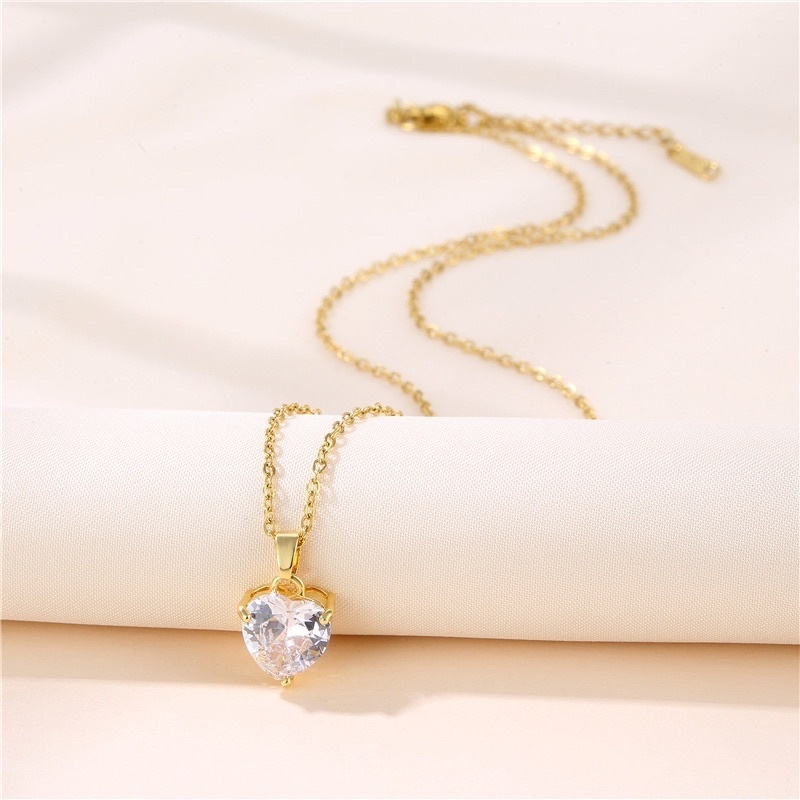 Colar Choker coração Ponto De Luz Folheado A Ouro 18k Validade 3 meses em Oferta na Shopee