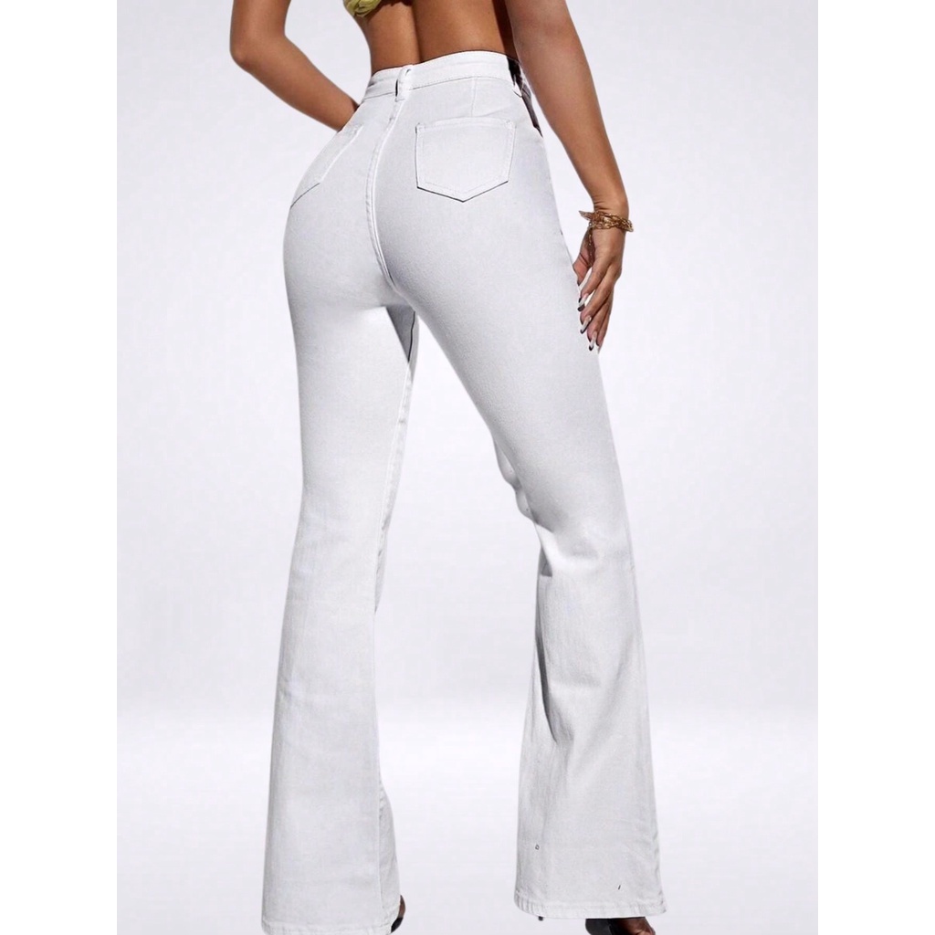 Calça Jeans Flare Modeladora Com Lycra Branca Boca Larga - ZERO TRANSPARÊNCIA - 34 ao 44