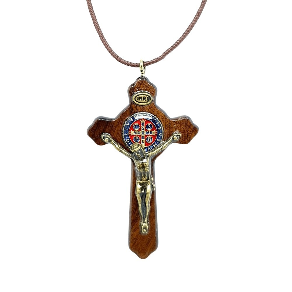 Crucifixo em Madeira São Bento Luxo no Cordão 7,5 cm em Oferta na Shopee