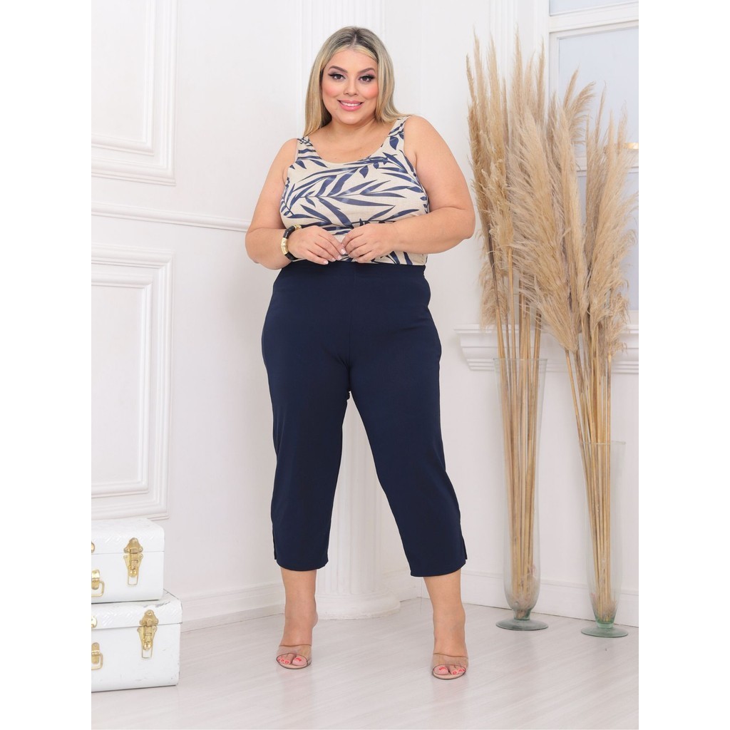 Capri de Gorgurão Plus Size
