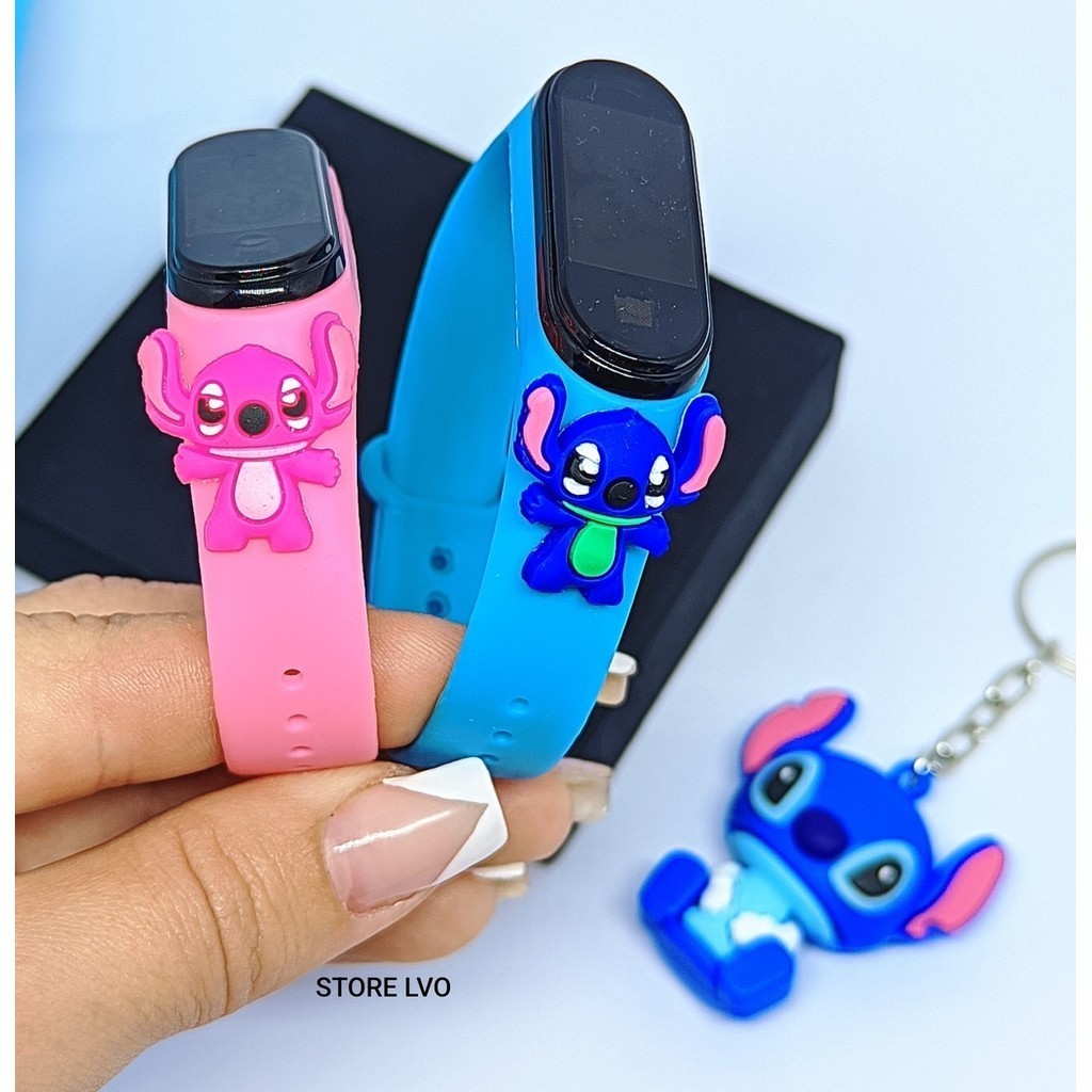 Kit Relógio Infantil Digital Led Bracelete Silicone + Chaveiro Mini Boneco 3D Emborrachado Super Heróis Lilo Stitch