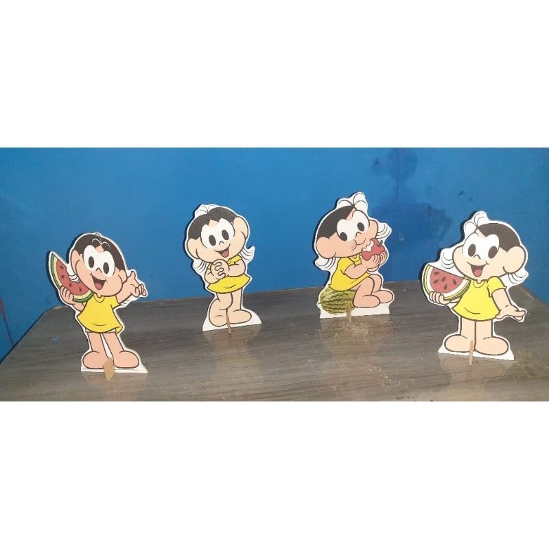 Magali display de mesa feito em Mdf
