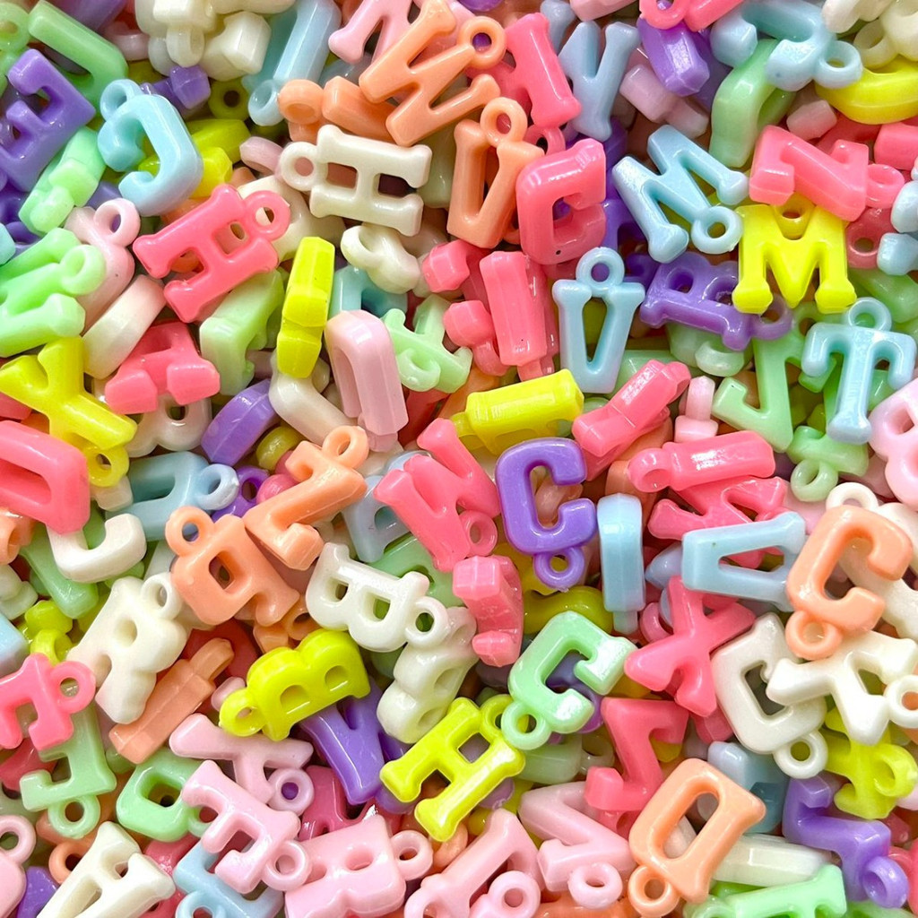 180pcs Miçangas De Letras Coloridas Penduradas 50g C1-3-11