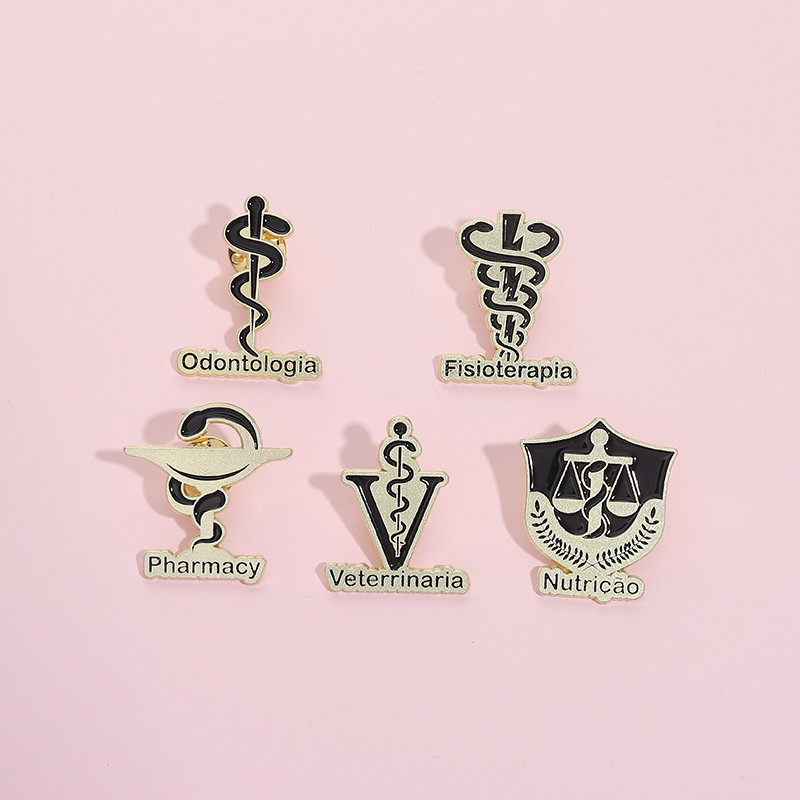 Broche Esmaltado De Estudante De Medicina Serpentina Nutricao Veterinário Odontogia Fisioterapia Farmácia Emblema De Met
