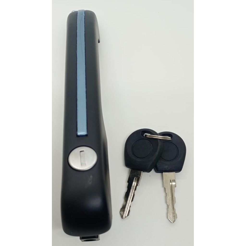 Maçaneta Externa  Dianteira Esquerda( lado motorista)Com Chave Santana / Quantum 90 á 98 Versailes / Royale 2 ou 4 Pts. em Oferta na Shopee
