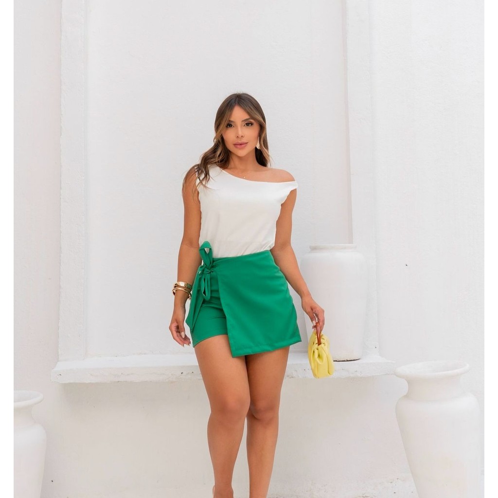 short saia alfaiataria feminino social verde tamanho G e GG (com short em baixo)