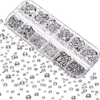 Strass Pedrinhas Brilhantes de Múltiplos Tamanhos Prata em Oferta na Shopee
