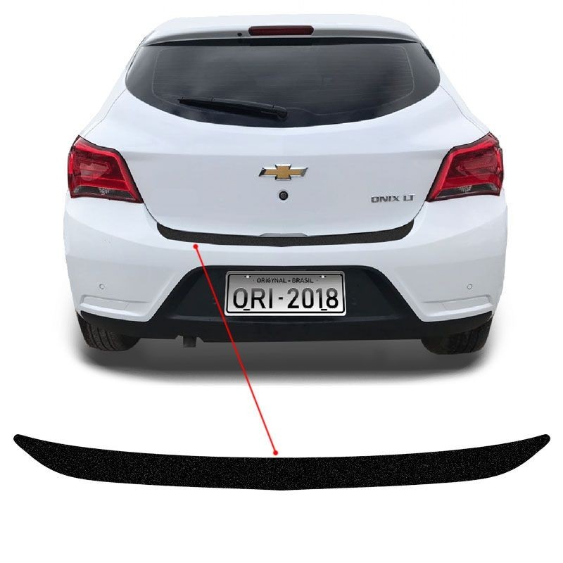 Soleira adesiva do porta-malas Chevrolet Onix 2017/2018 Genérico em Oferta na Shopee
