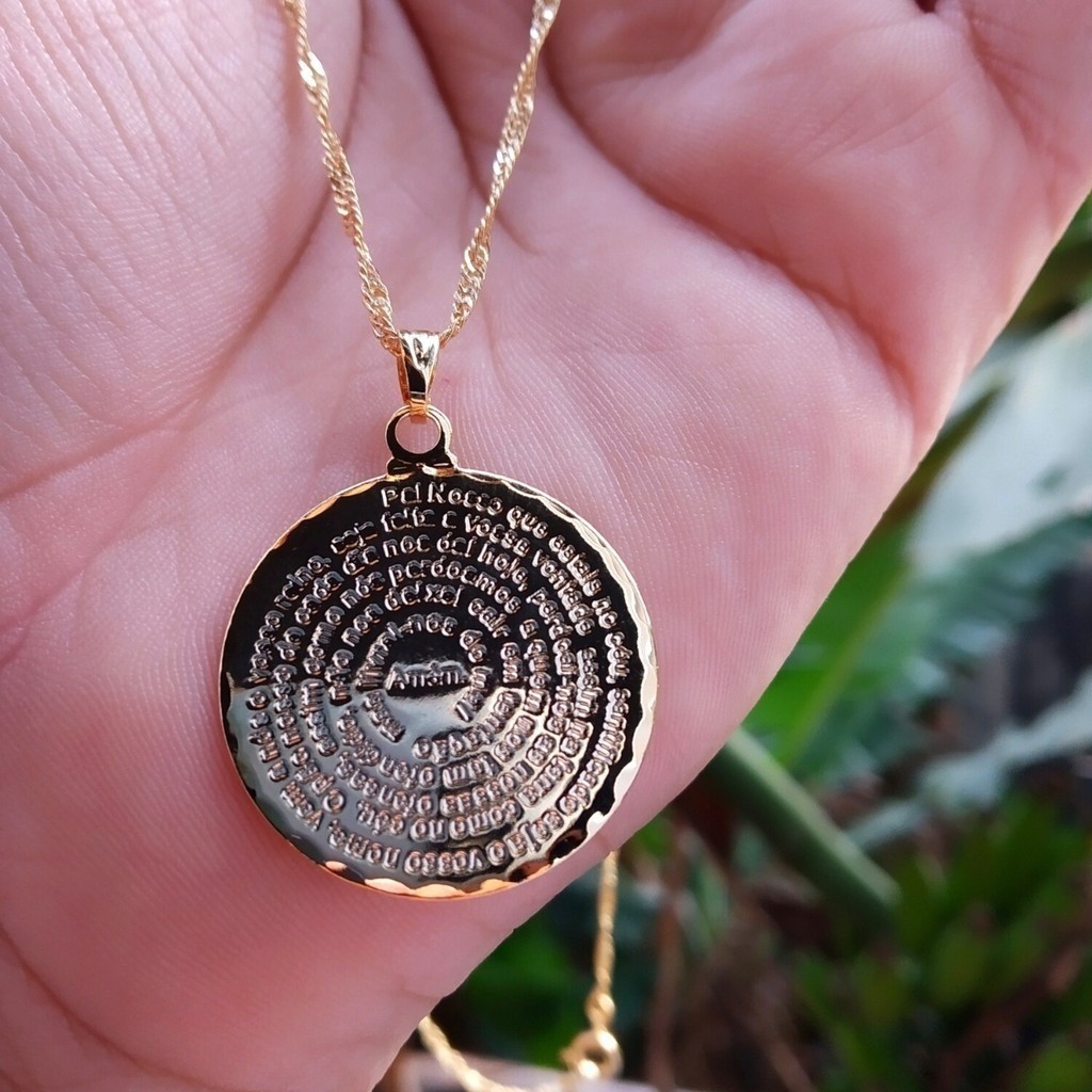 Colar Feminino Medalha Oração Pai Nosso Folheado Ouro 18K e prata 925 em Oferta na Shopee