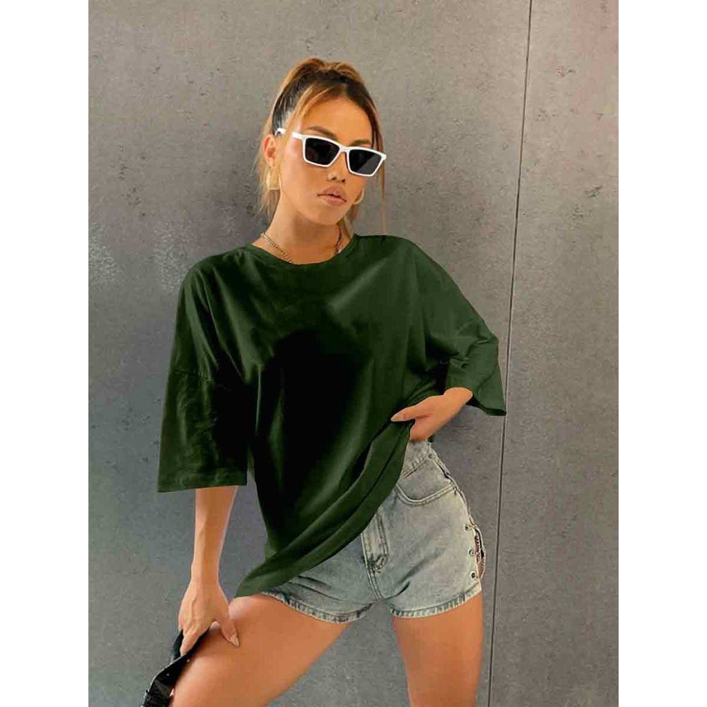 Camiseta Oversized Feminina Sem Estampa Básica T Shirt Streetwear Unissex Moderna Blusa Streetwear