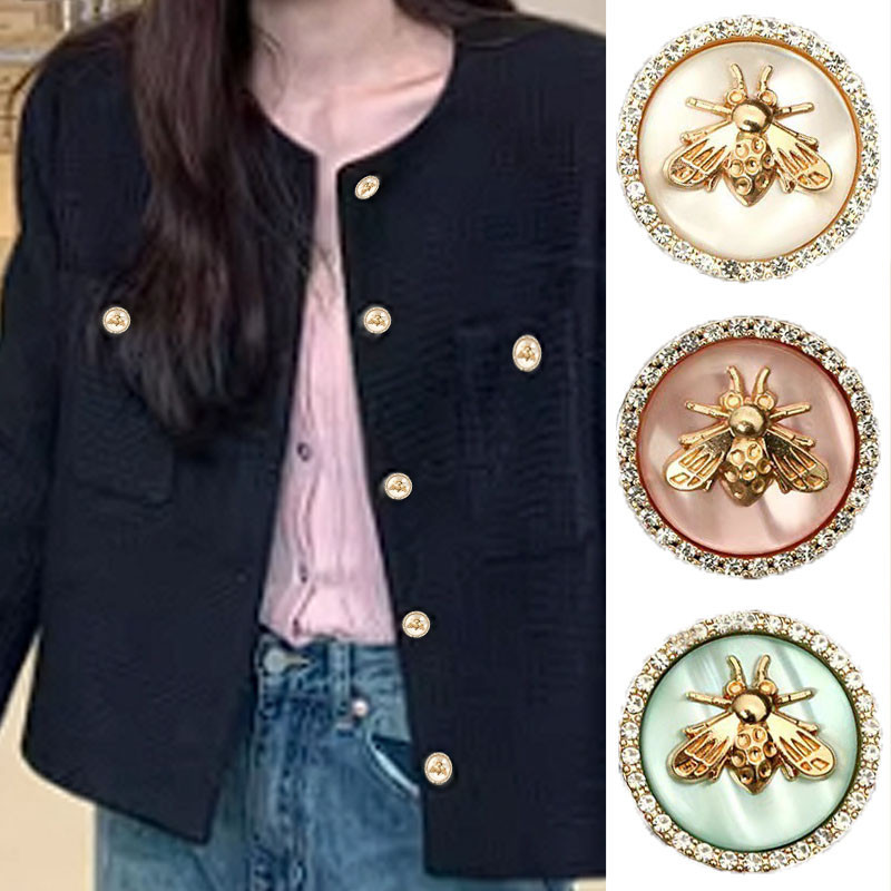 Bfxdg 10 Peças /Set Moda requintada Luxo Diamante Botão de Roupa de Abelha Acessórios de Roupa de Abelha Design Ladies Celebrity Style Jacket Dress Shirt Botões de Decoração