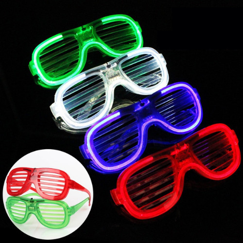 ÓCULOS DE LED COM SENSOR DE SOM PARA FESTAS EM ALTO ASTRAL