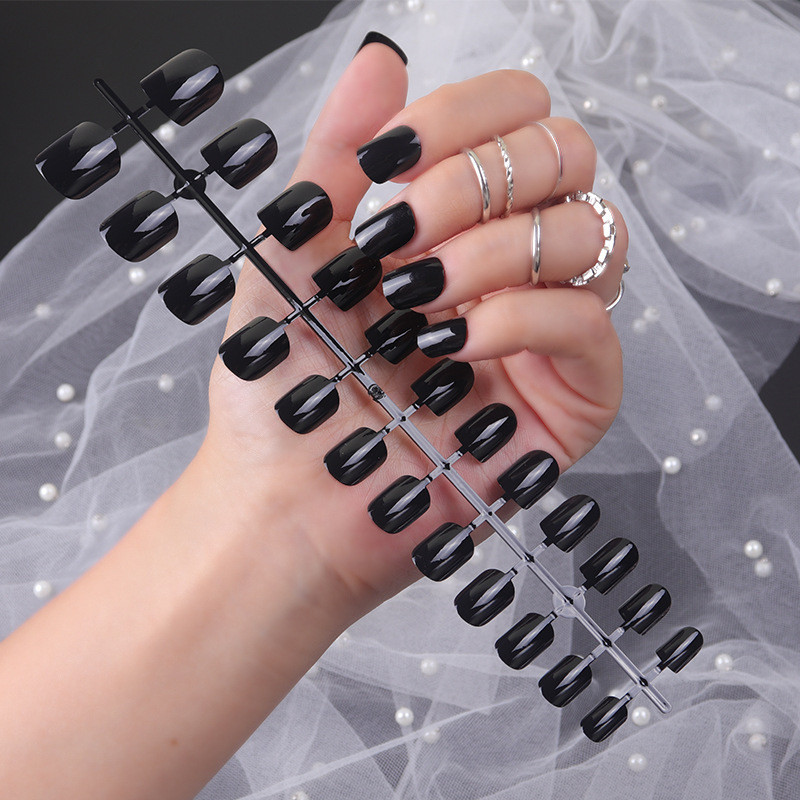 Patch De Pregos Listrado Quadrado Curto Com Cabeça Brilhante Falso Prego UV Selado Para Crianças E