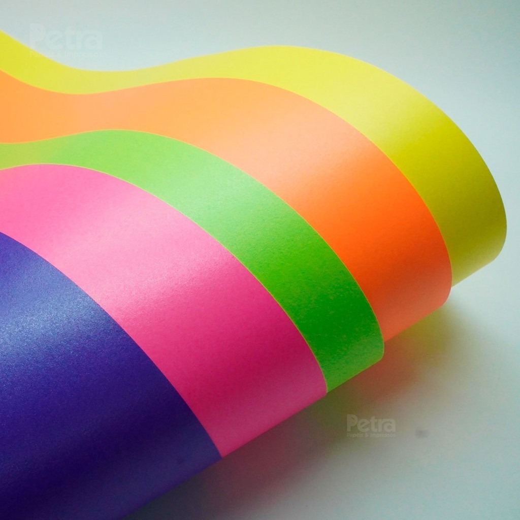 Kit de Papéis Perolado Neon - A4 180g/m² - 50 Folhas em Oferta na Shopee