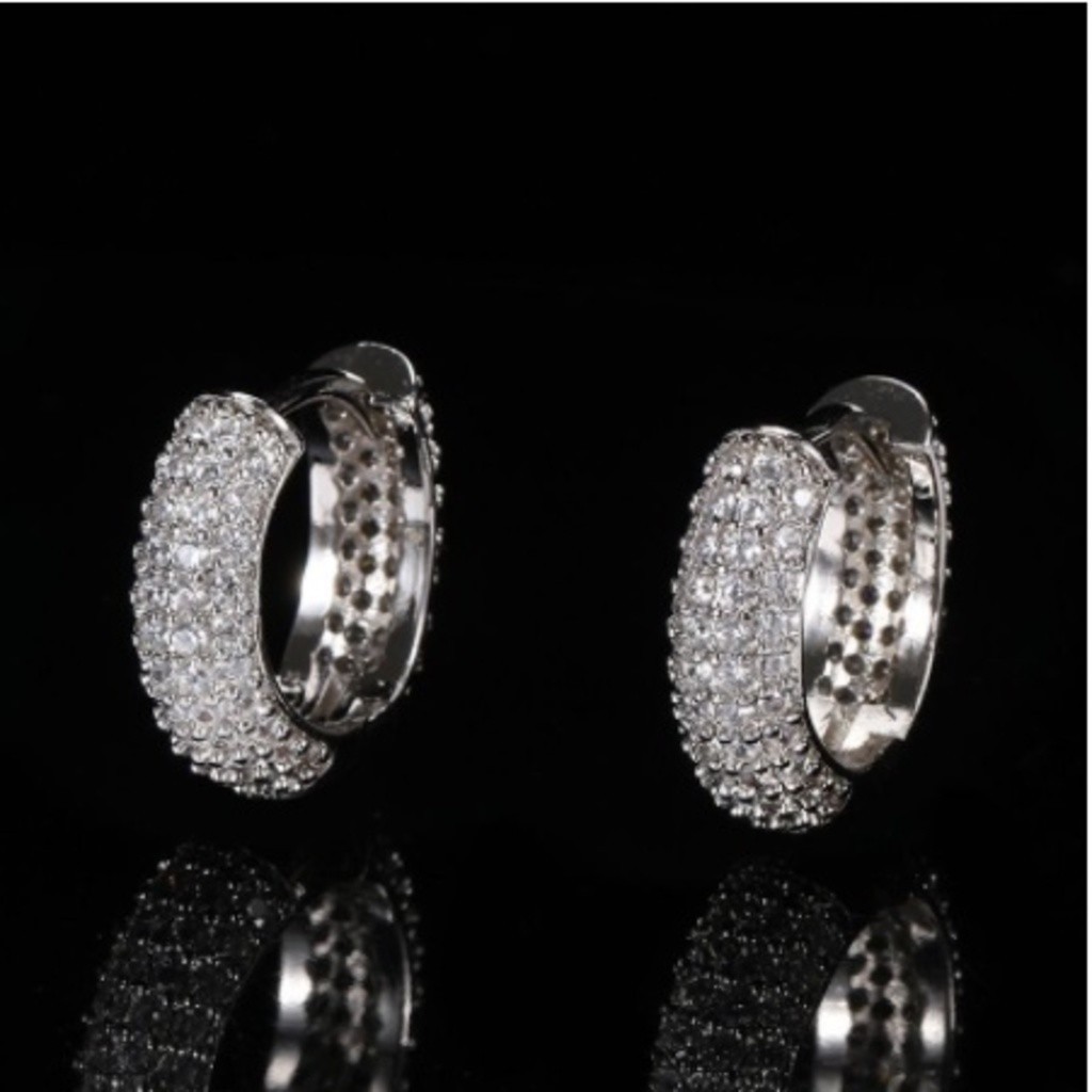 Brinco Argola Cravejada De Zircônias PEQUENA Bijuteria 1par prata em Oferta na Shopee