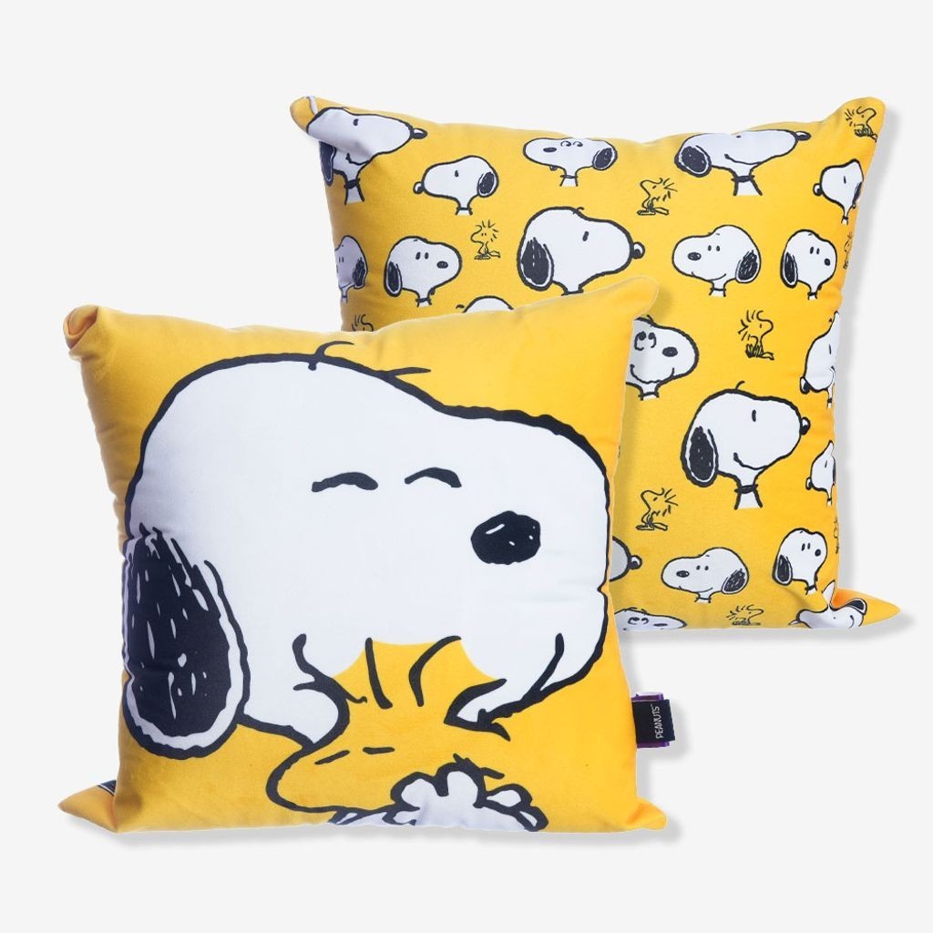 Almofada 40x40 Abraço Snoopy — imagem 2 de 2