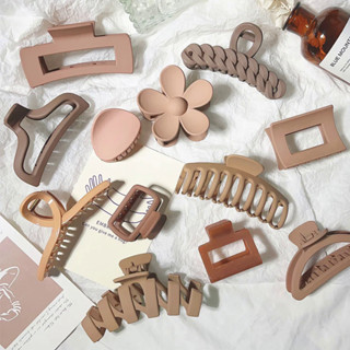 Padrão Coreano De Torção Sênior Sensorial De Leite Cor Café Agarrar Grampo De Cabelo Fêmea Acessórios de Cabelo N em Oferta na Shopee