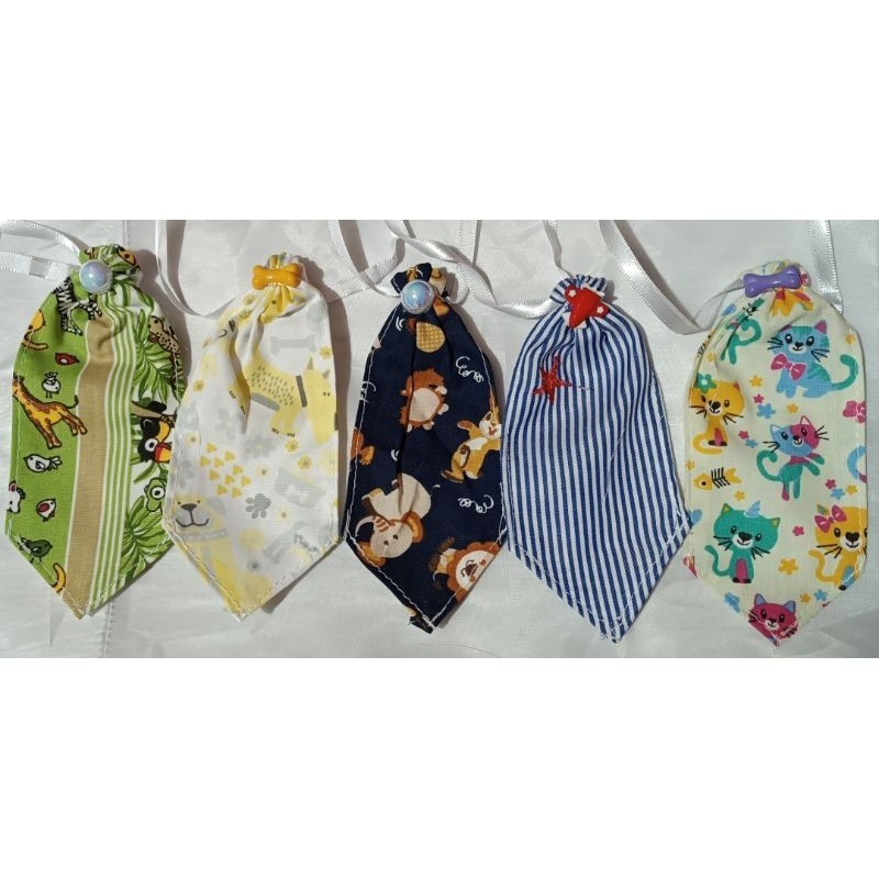 Gravatinha Pet Shop em tecido
